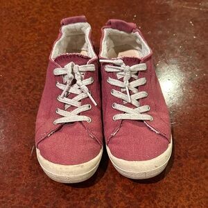 American Eagle Outfitters Pink Sneakers